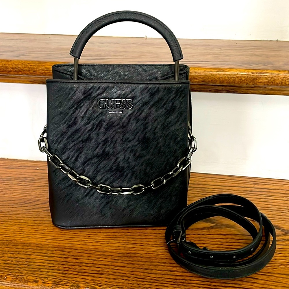 GUESS Bucket Purse NWOT
